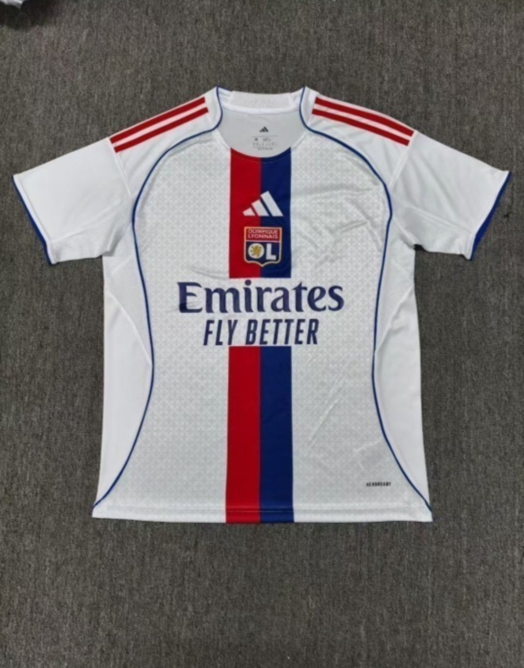 Lyon Home Kit 25/26