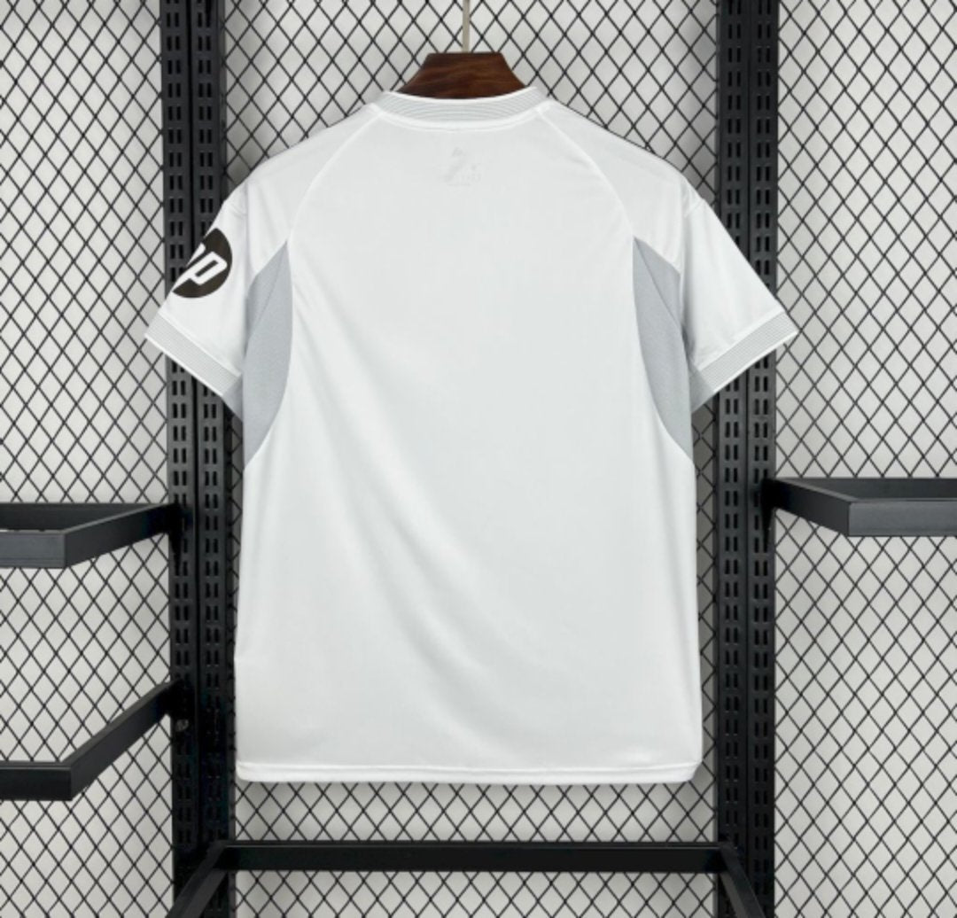 Real Madrid Home Kit 25/26