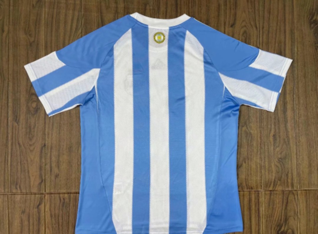 Argentina 'Retro' 2010 Home Kit