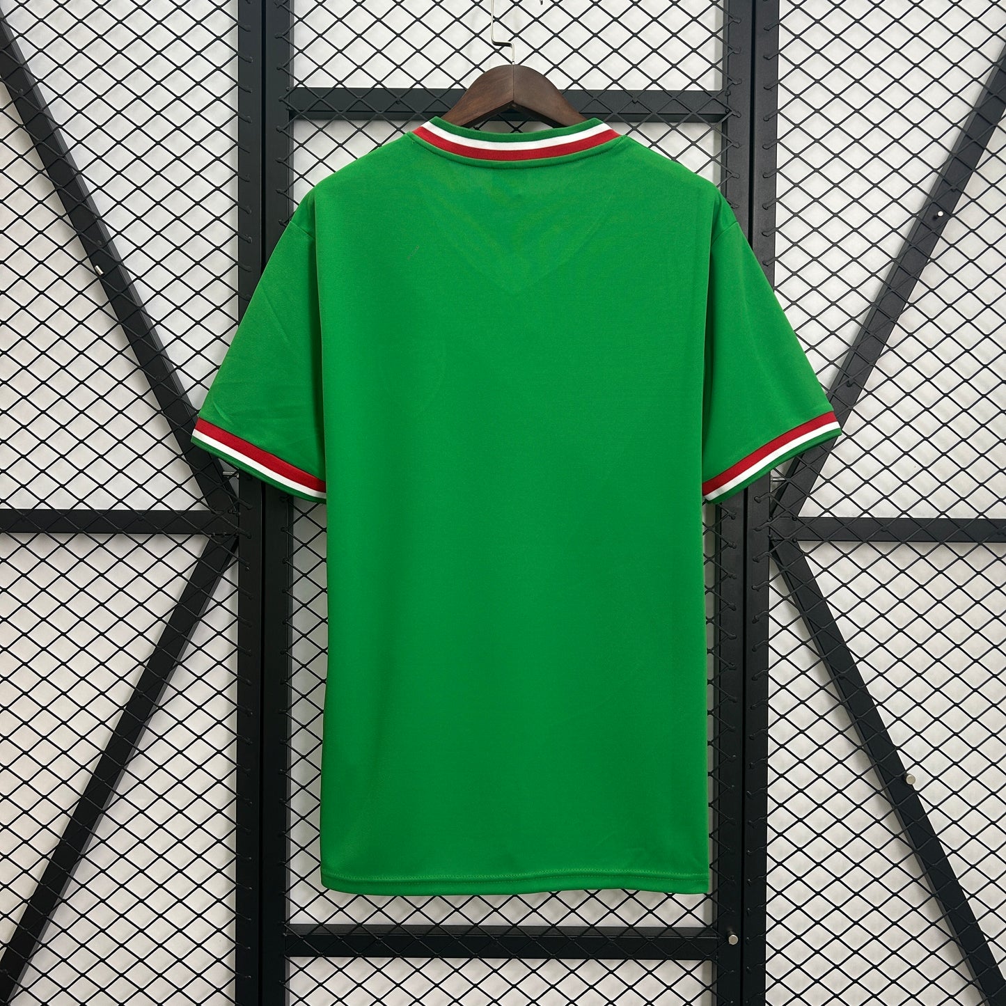 Mexico ‘Retro’ 1970 Home Kit