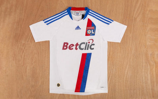 Lyon 10/11 ‘Retro’ Home Kit