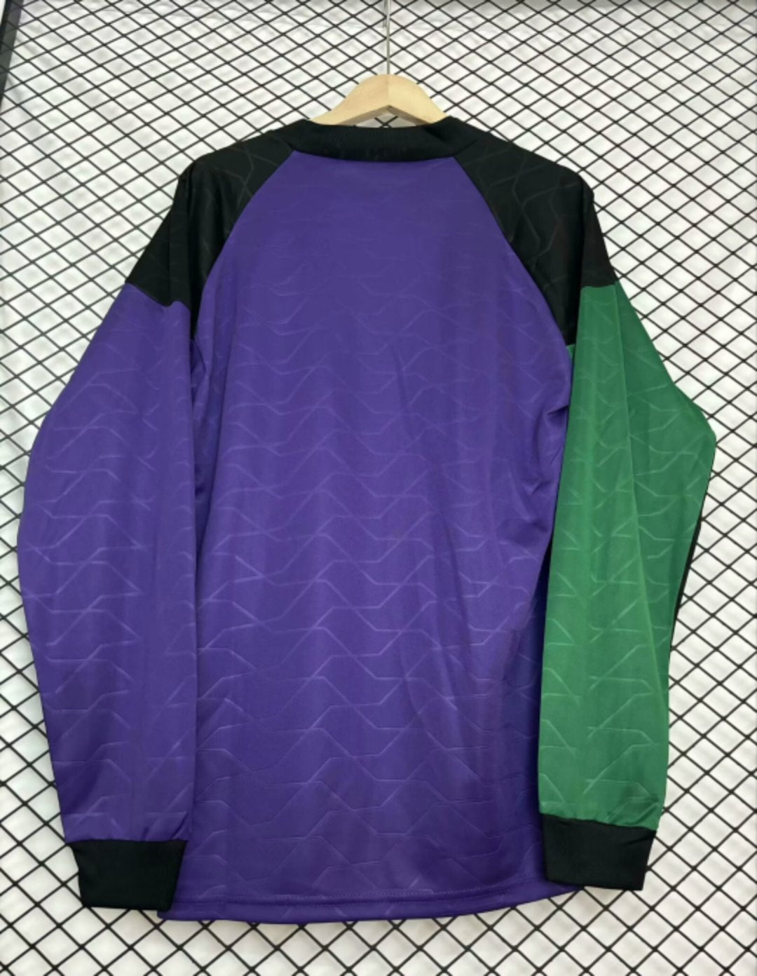Newcastle Goalkeeper Retro 95/96 Kit