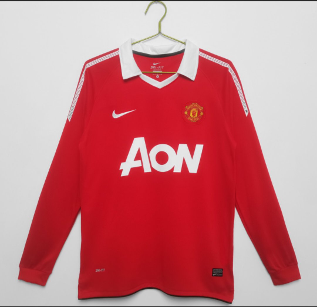 Manchester United Retro 'Rooney' Home Kit