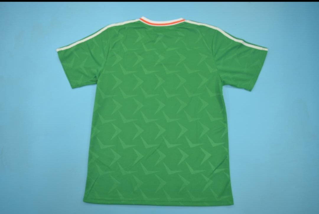 Ireland 'Retro' 90 Home Kit