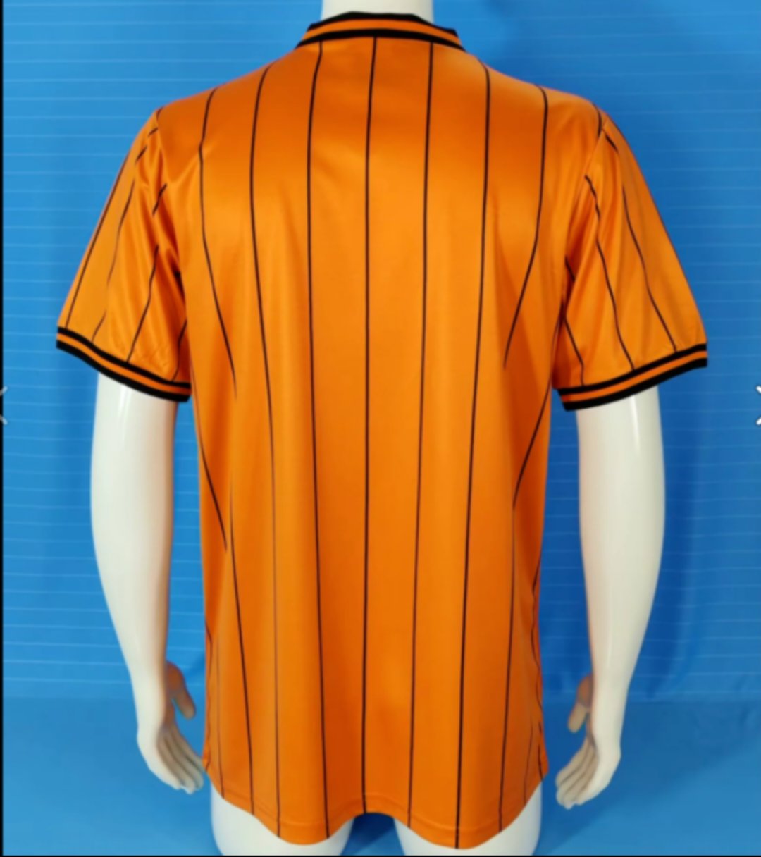 Wolves 'Retro' Home Kit