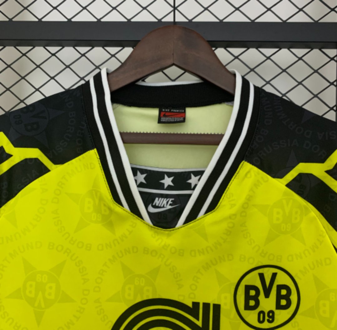 Borussia Dortmund 'Retro' 94/95 Home Kit