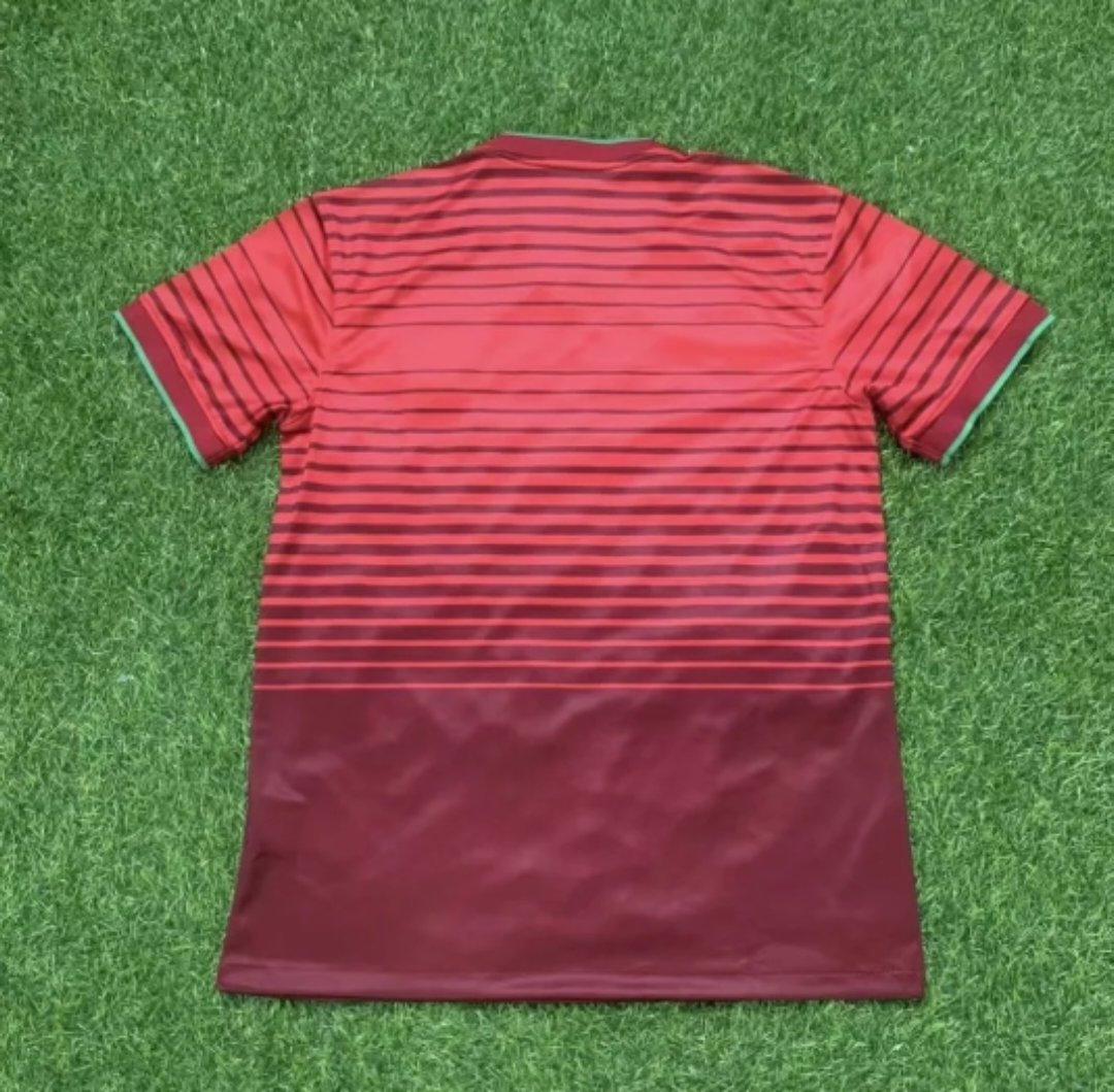 Portugal 'Retro' 2014 Home Kit