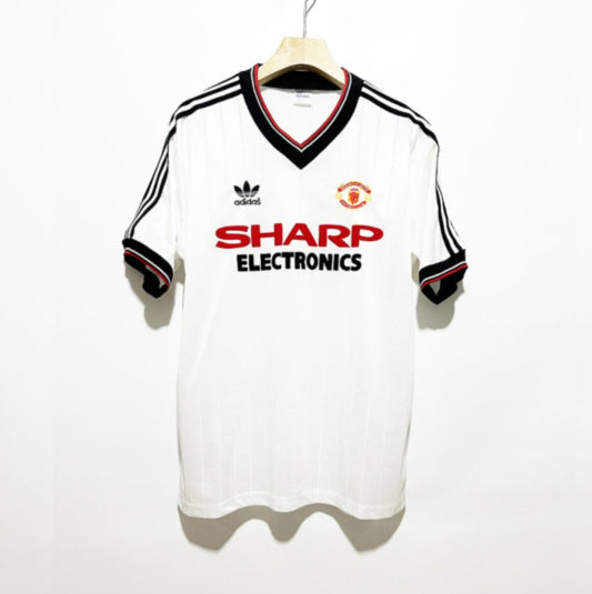 Manchester United Retro 82/83 Away Kit