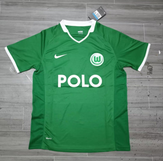 Wolfsburg 'Retro' 08/09 Home Kit