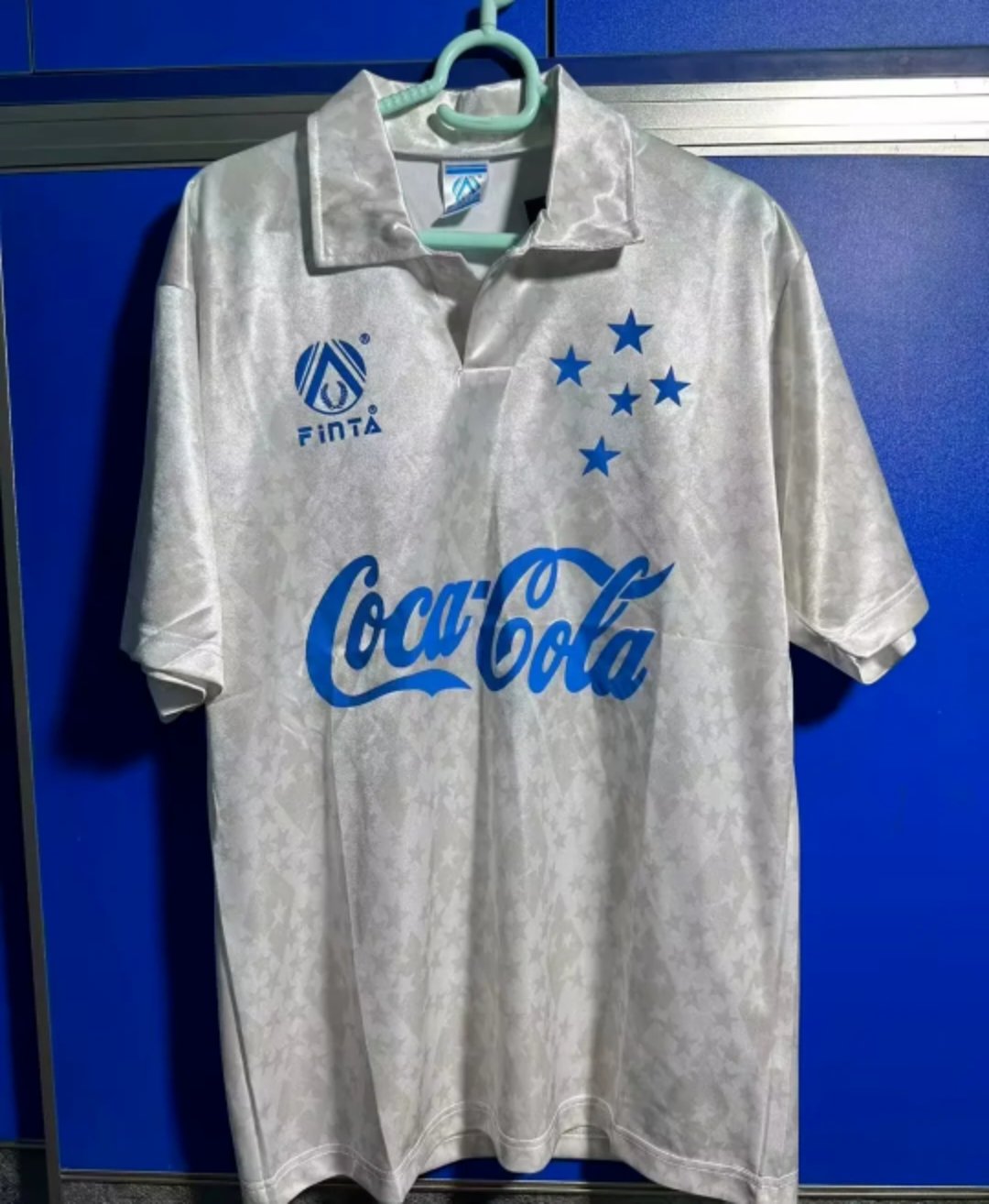 Cruzerio 'Retro' 1993 Away Kit