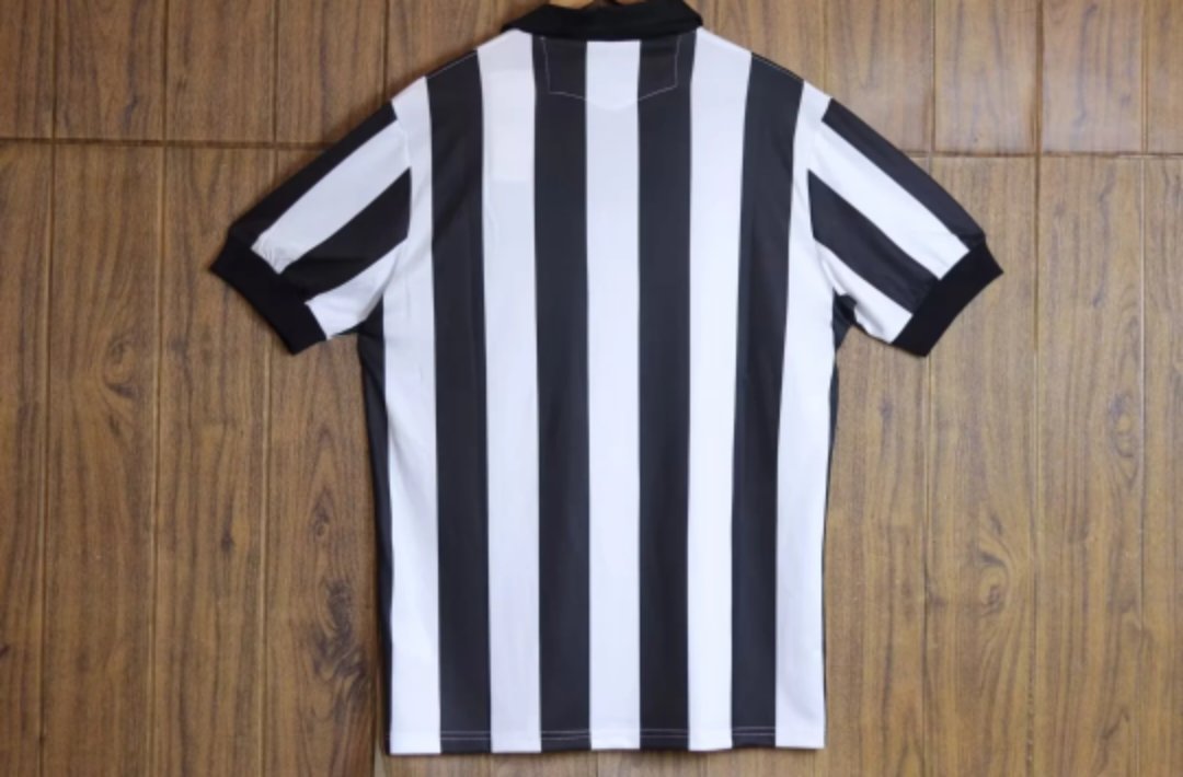 Santos 'Retro' 1958 Home Kit
