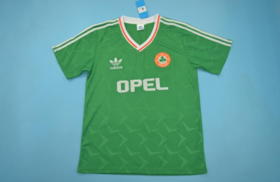 Ireland 'Retro' 90 Home Kit