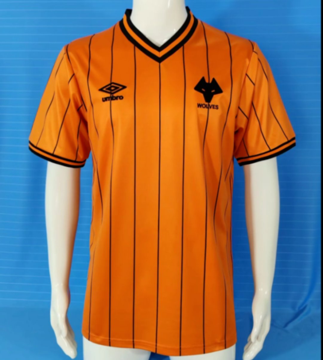 Wolves 'Retro' Home Kit