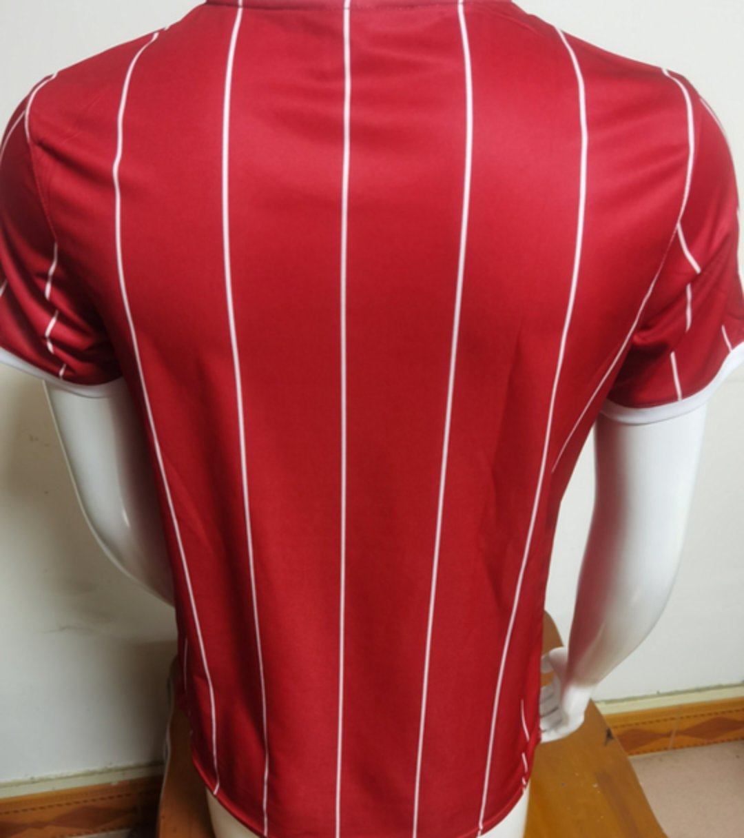 Hamburg 'Retro' 83/84 Away Kit