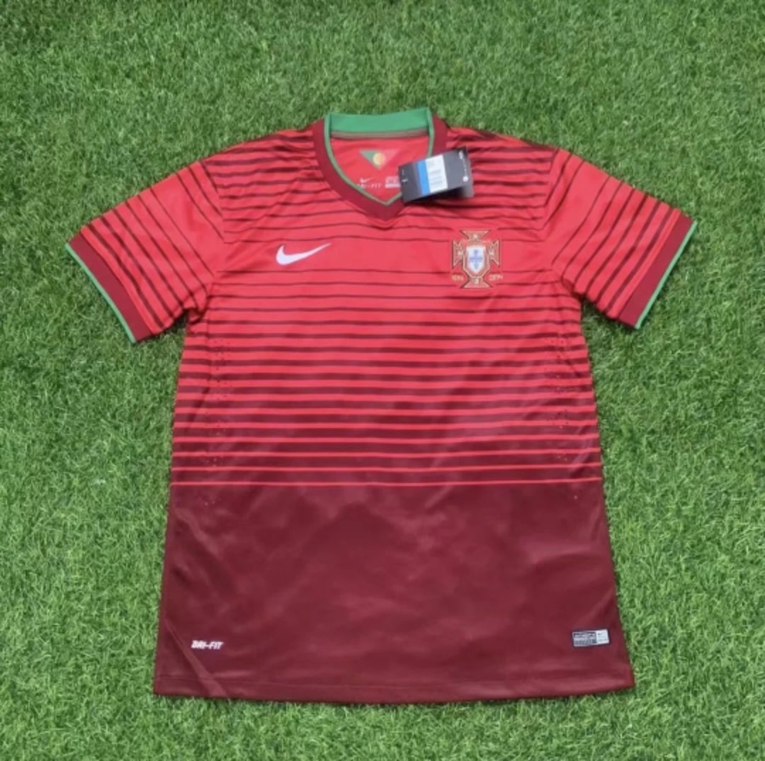 Portugal 'Retro' 2014 Home Kit